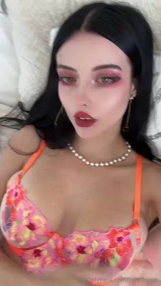 Juliaburch / juliaaburch Exclusive Leaked Nude Onlyfans #1471897