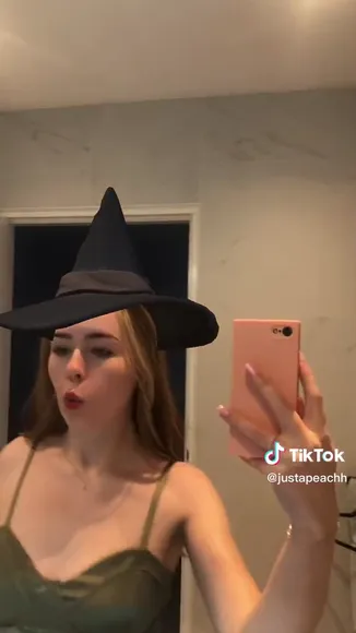 Cutegeekie Exclusive Leaked Nude Onlyfans #1206217