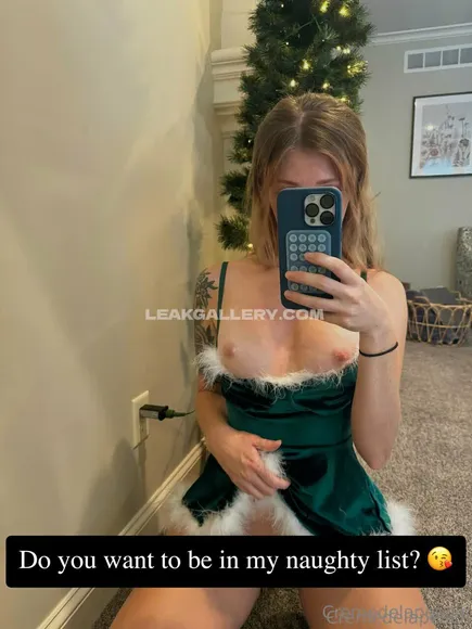 Cremedelapeach Exclusive Leaked Nude OnlyFans #751063