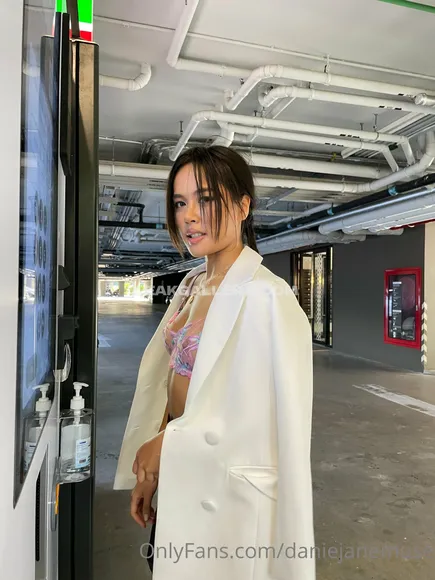Daniejanemuse Exclusive Leaked Nude Onlyfans #1988759