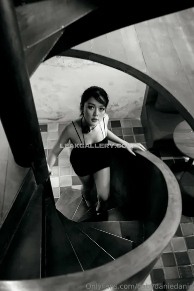 Daniejanemuse Exclusive Leaked Nude Onlyfans #1987986