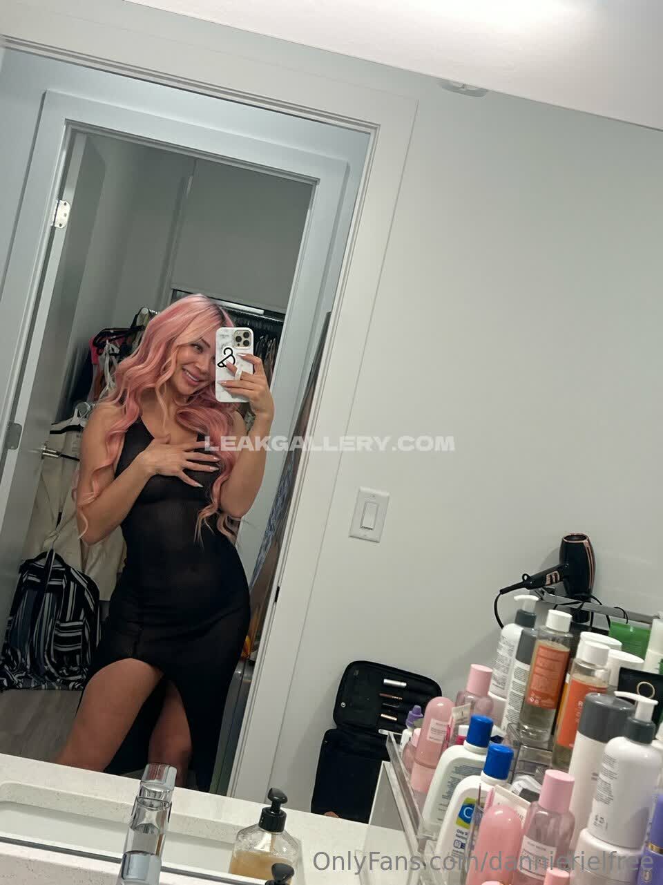 Dannierielfree Exclusive Leaked Nude OnlyFans #2012477
