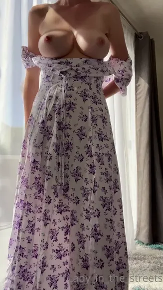 elliejames video thumbnail