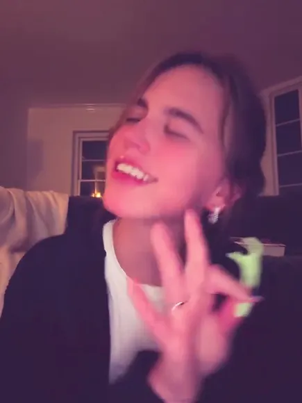 emmabrookes video thumbnail