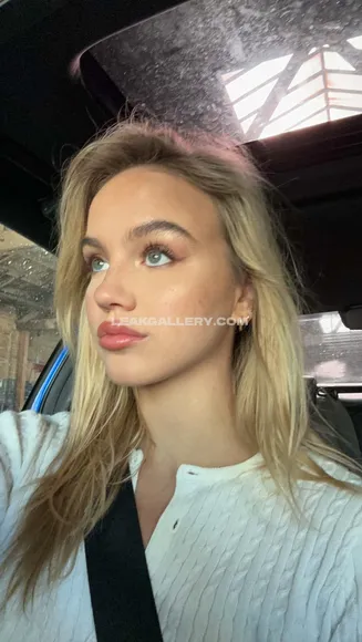 Emmabrookes / emmabrooks / emmibrooks Эксклюзивная утечка обнаженных OnlyFans #2444297