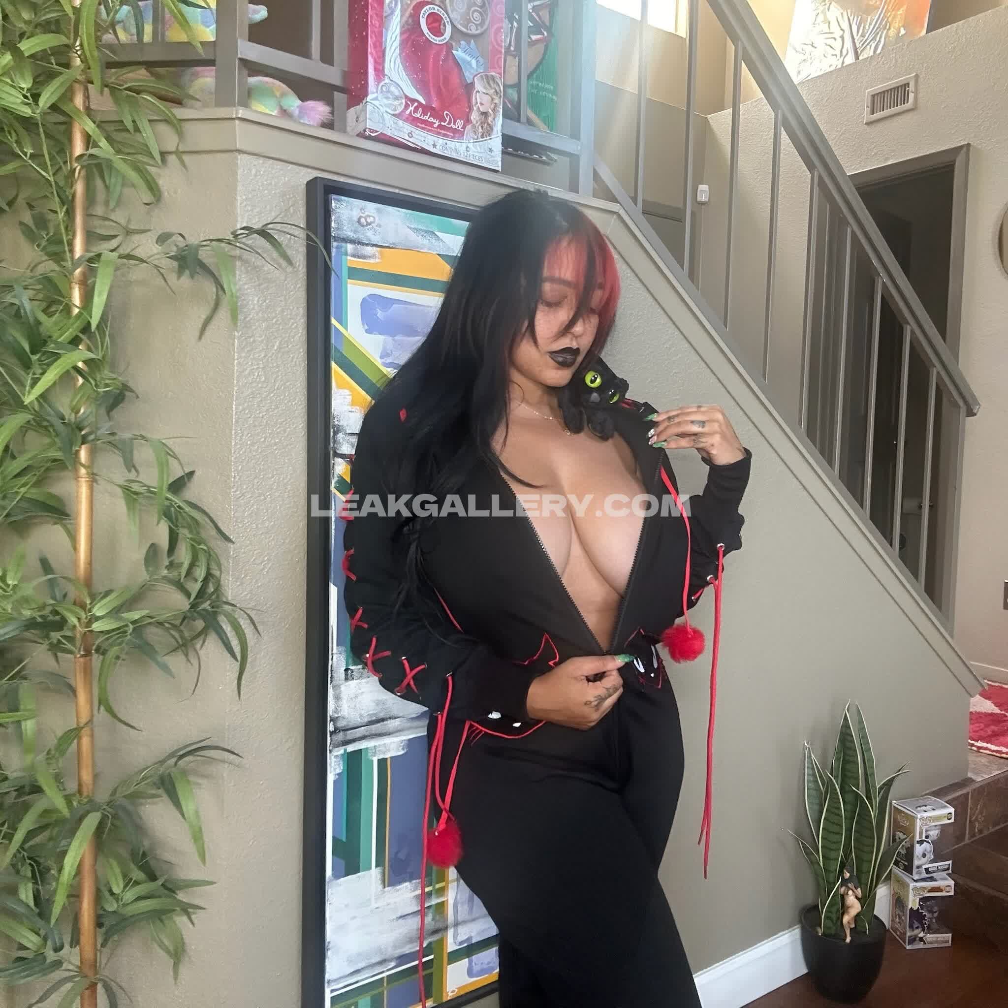 Empemb 独家泄露的OnlyFans裸照 #1814572