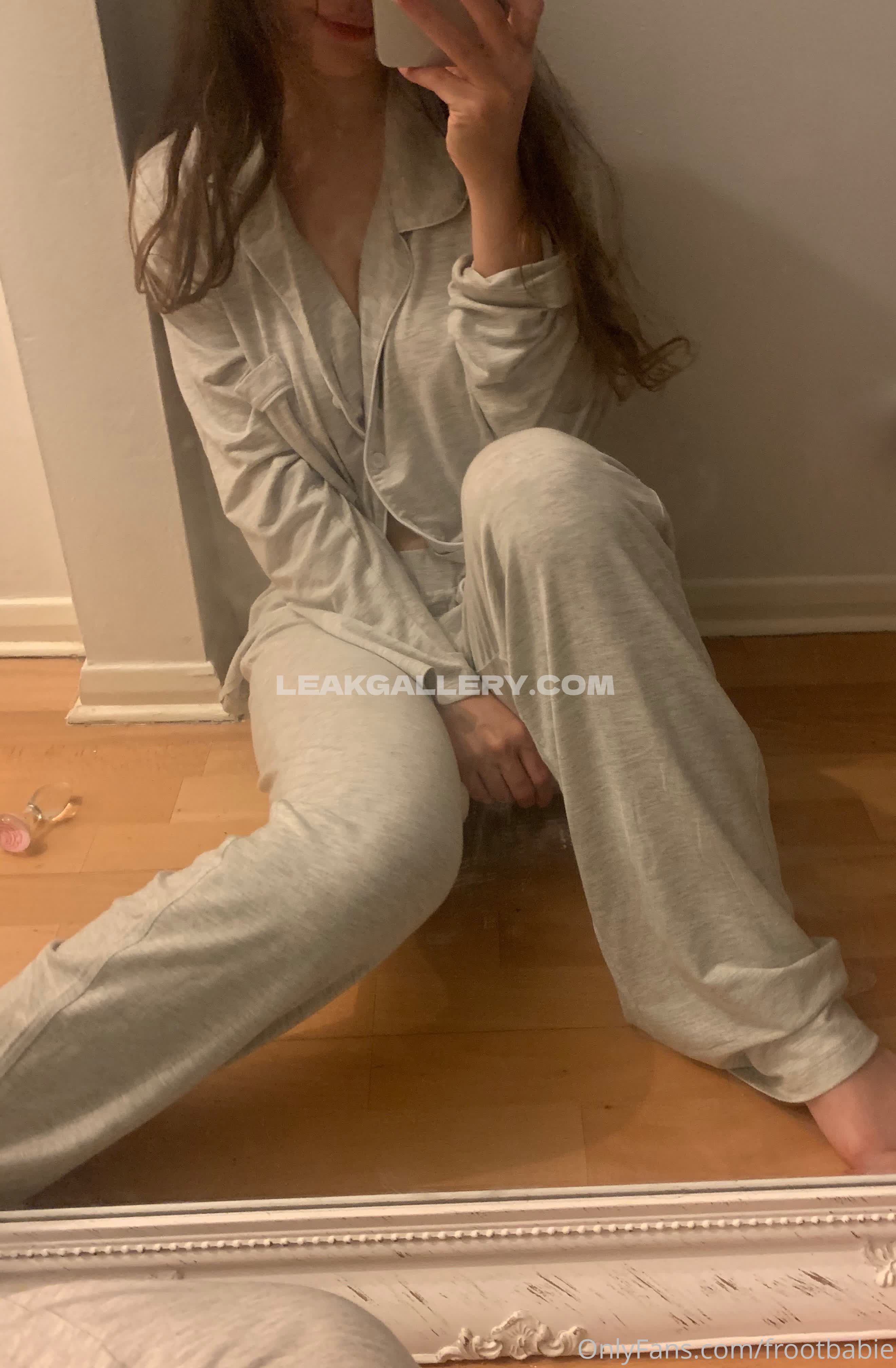 Frootbabie Exclusieve gelekte naaktcontent van OnlyFans #690252