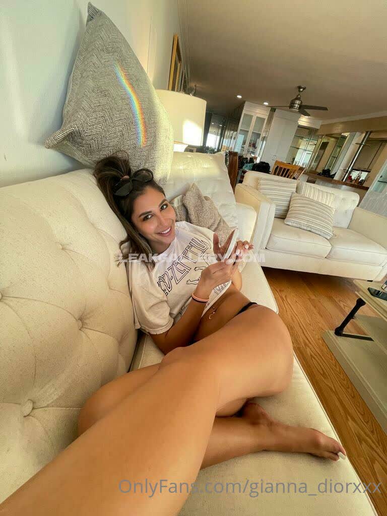 Gianna_diorxxx Exclusive Leaked Nude OnlyFans #1596553