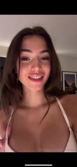 Girlylana / lanalovesturtles / yourlanabananaa Exclusive Leaked Nude Onlyfans #46162