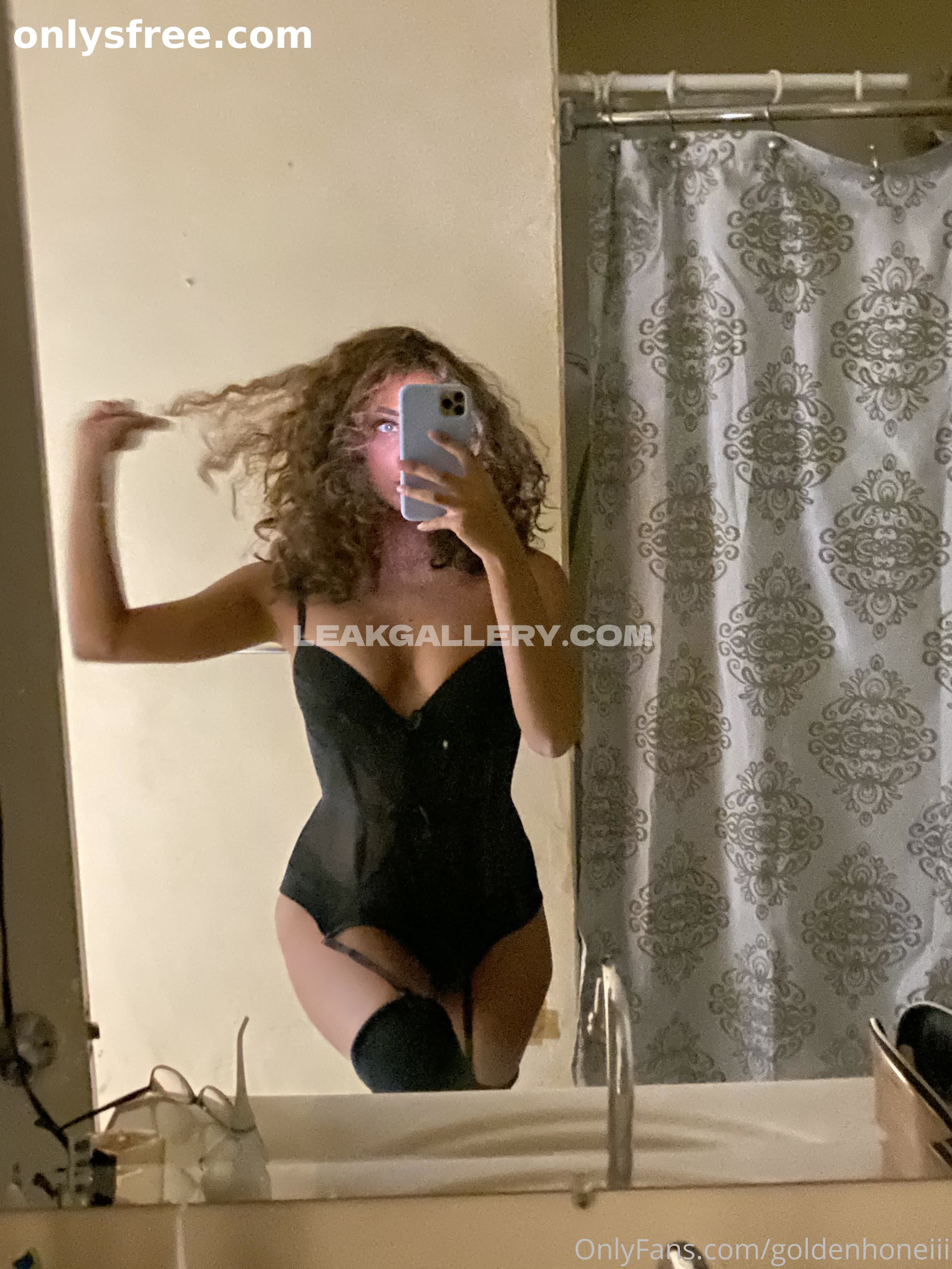 Goldenhoneiii Exclusive Leaked Nude OnlyFans #272405