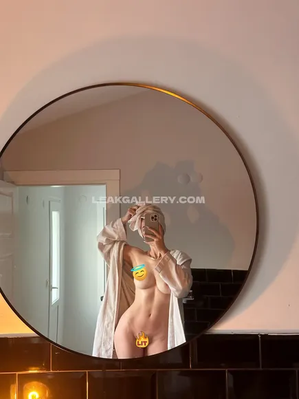 Hollyloly Exclusive Leaked Nude Onlyfans #1182999