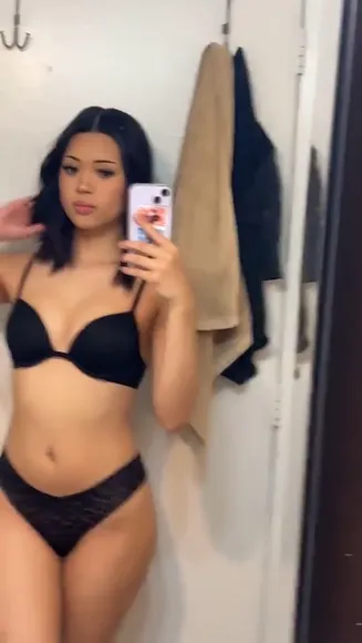 Itzvenusbabyy / lunameixo Exclusive Leaked Nude Onlyfans #1178308