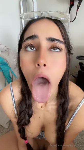 izzygreen video thumbnail