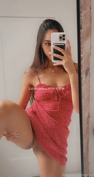 Izzygreen / isabellagr / izzyygreennxox Exclusive Leaked Nude Onlyfans #24000