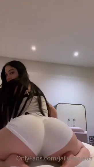 jailyneojeda video thumbnail
