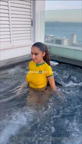 Janetguzman Exclusive Leaked Nude Onlyfans #949718