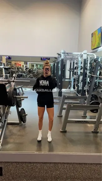 Kayharm1 Exclusive Leaked Nude OnlyFans #2172334