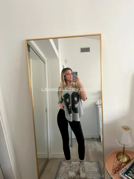 Kaylasimmons Exclusive Leaked Nude Onlyfans #1157025