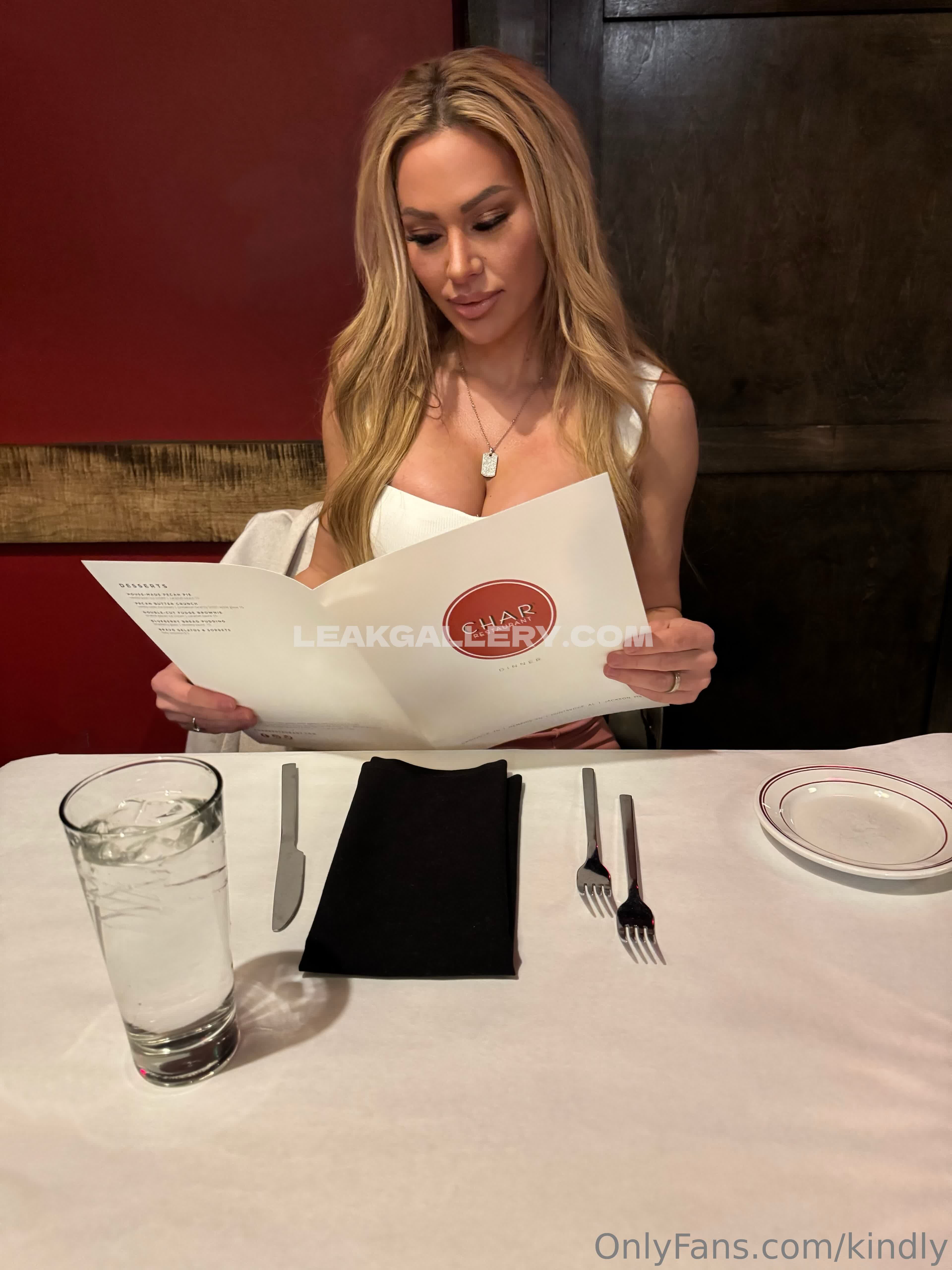 Kindly Exclusieve gelekte naaktcontent van OnlyFans #792627