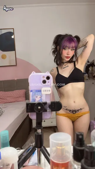 Kyure OnlyFans Nudi in Esclusiva Trapela #124559