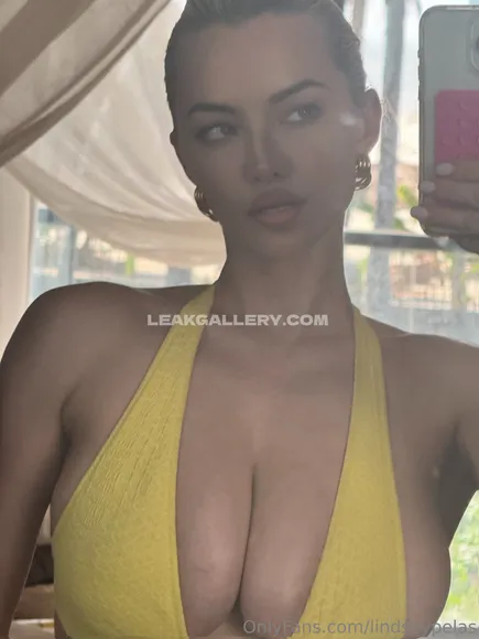 Lindseypelas Exclusive Leaked Nude Onlyfans #392015