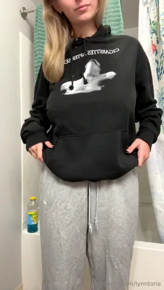 Lynntoria Exclusive Leaked Nude Onlyfans #1124442