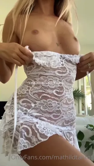 Mathildtantot / tantot twins Exclusive Leaked Nude Onlyfans #502506