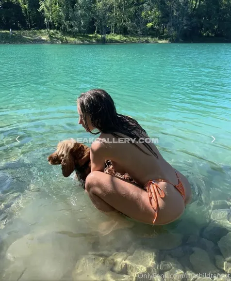 Mathildtantot / tantot twins Exclusive Leaked Nude Onlyfans #500752