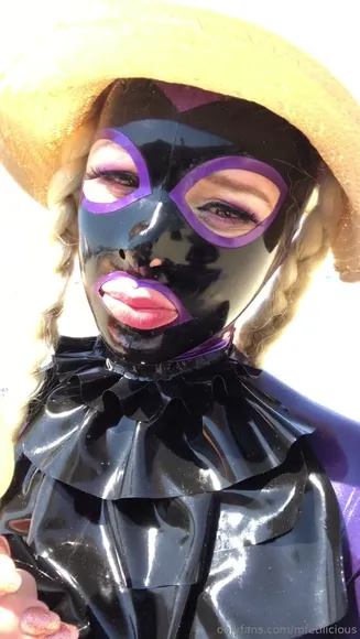 mfetilicious video thumbnail