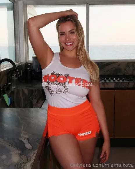 Miamalkova / miamakolva Exclusive Leaked Nude Onlyfans #386598
