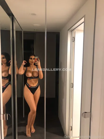 Mikaelatesta / mikaelatestaa Exclusive Leaked Nude OnlyFans #278327