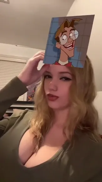 mikahlynn video thumbnail