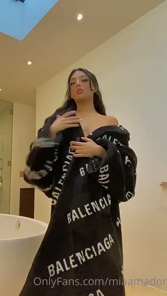 neiima video thumbnail
