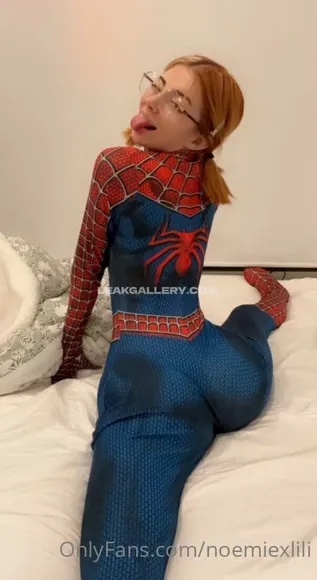 Noemiexlili / cinna.noe / cinnanoe / noemixlili Exclusive Leaked Nude Onlyfans #3896