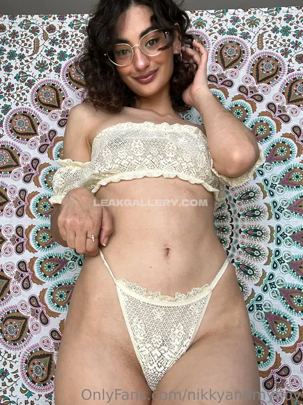 Petitenikky / petiteenikky / petitenikky.v.i.p Exclusive Leaked Nude OnlyFans #330454