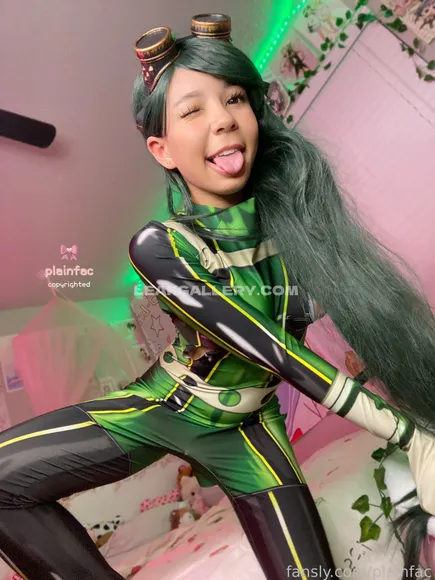 Plainfac Exclusive Leaked Nude Onlyfans #240208