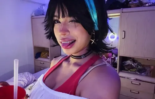 amii_peralta