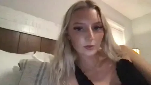 bellagreyoxo