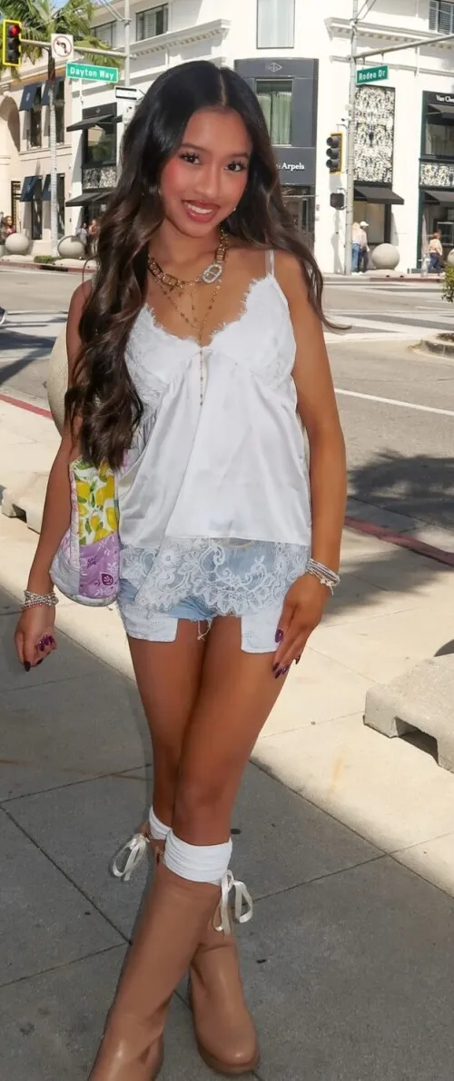 bellascloset.0