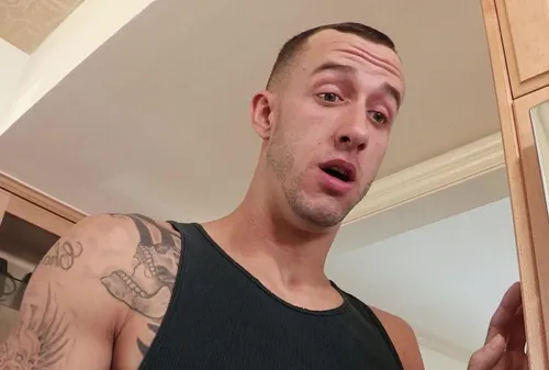 chrisstrokesxxx