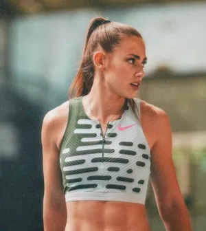 claraaafernandez_