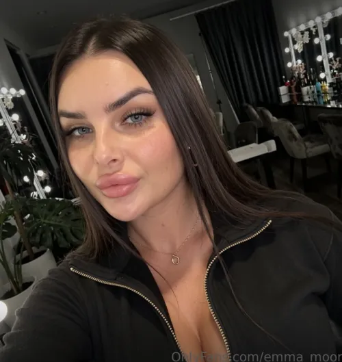 emma_moor