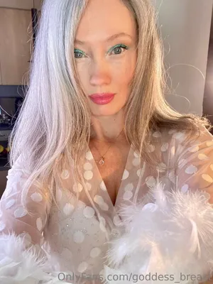 goddess_breast