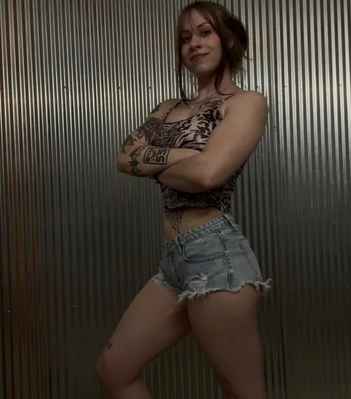 hannah_inthegym