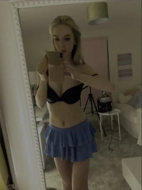 hollyrosi