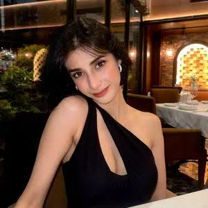 iamhnifaa11