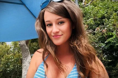 jennaezarik