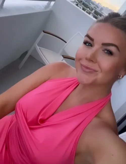 karolineleavitt