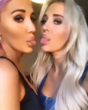 leoniemcsorleyx