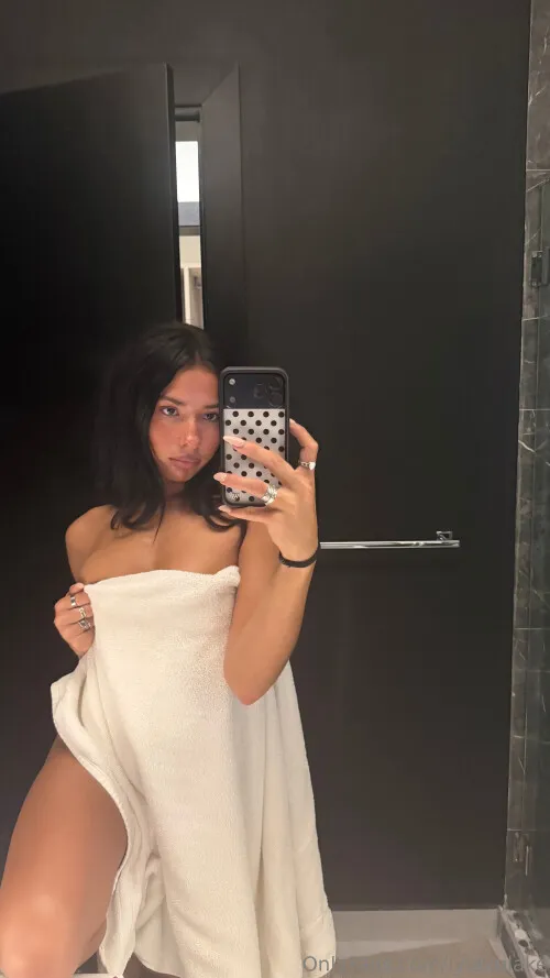 lylaxblake